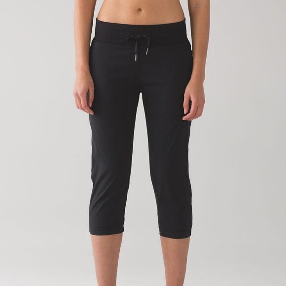 Lululemon Dance Studio Crop Black Pants 12 - Picture 1 of 9